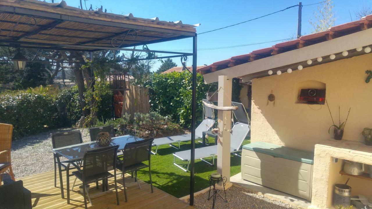 gite LAPAZ/jacuzzi privé/piscine Draguignan Exterior foto