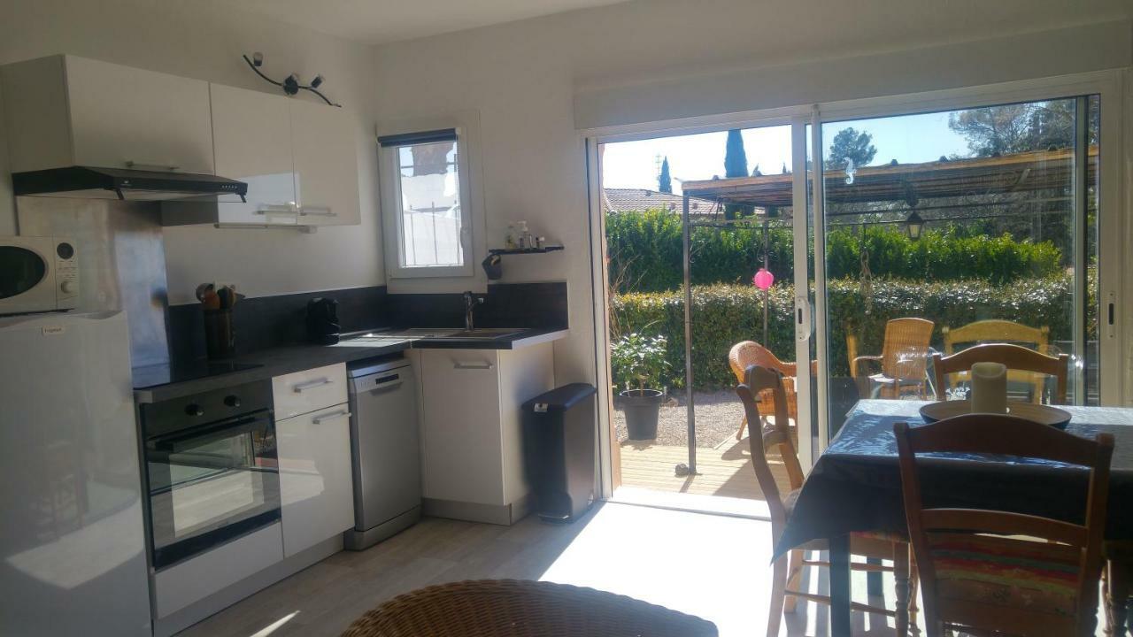 gite LAPAZ/jacuzzi privé/piscine Draguignan Exterior foto